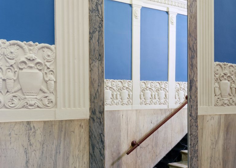 Berliner Gebäude Lothar M. Peter, Fotograf